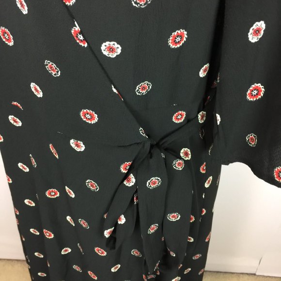 Studio B by Bobeau Hi-Low Maxi Wrap Dress Sz L Womans Black Floral Short Sleeve - Picture 15 of 16